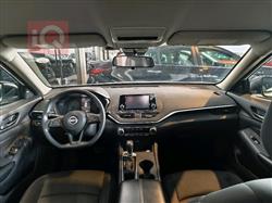 نيسان ألتيما